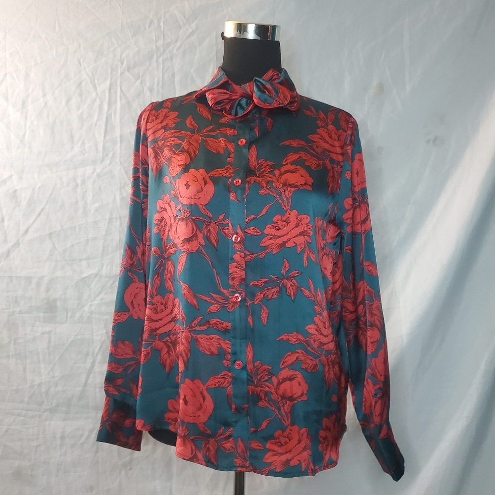 Vintage Floral Print Botton Up Blouse